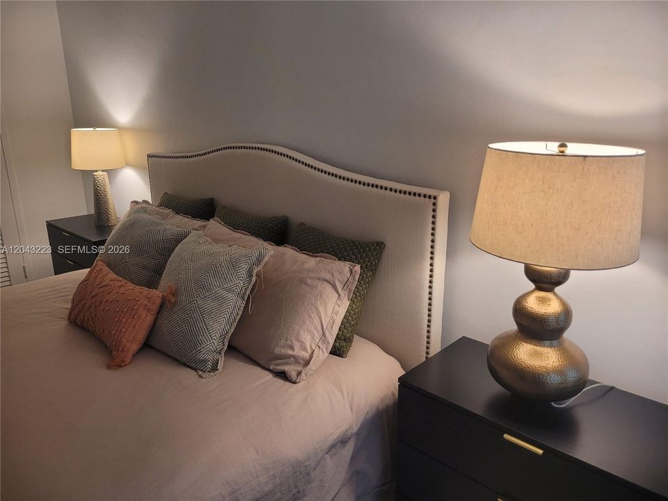В аренду: $3,450 (1 спален, 1 ванн, 837 Квадратных фут)