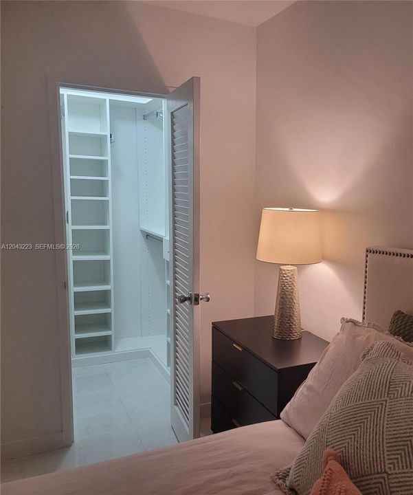 В аренду: $3,450 (1 спален, 1 ванн, 837 Квадратных фут)