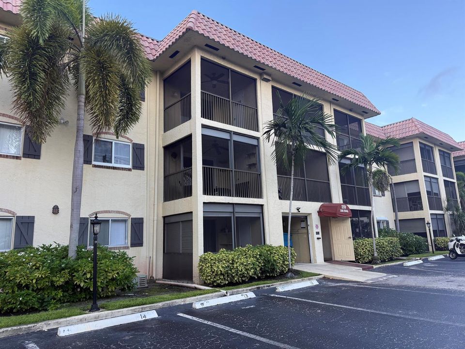 Bldg Exterior
