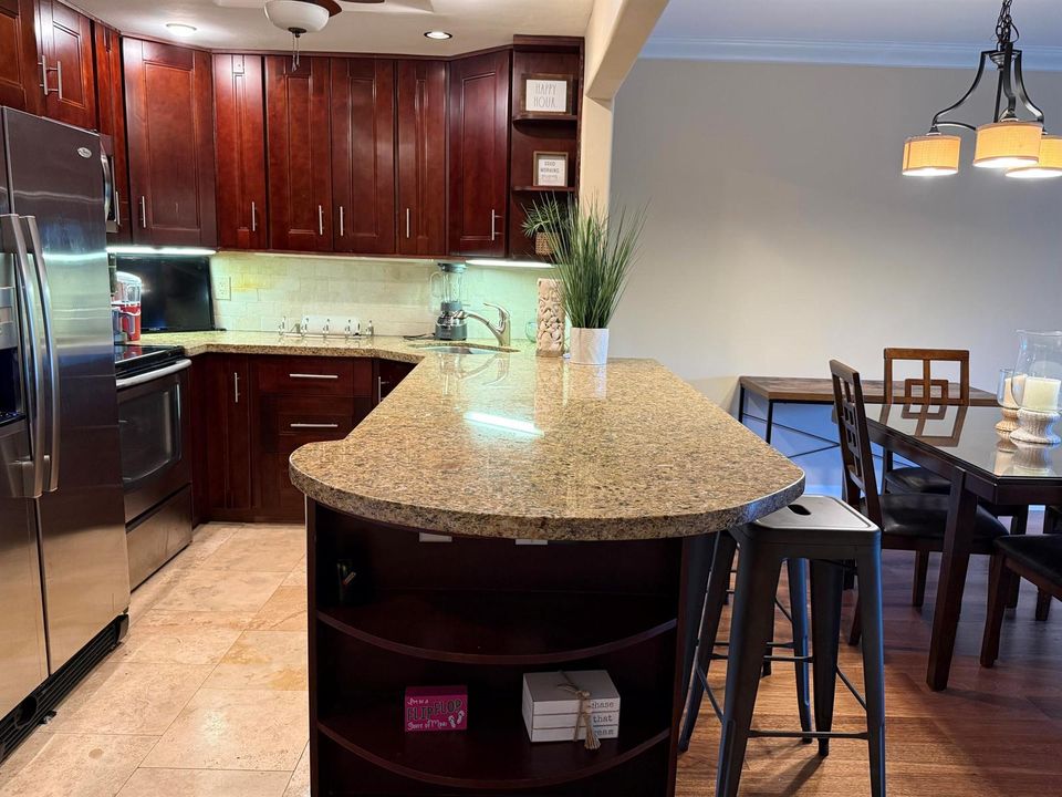 Kitchen Dining2