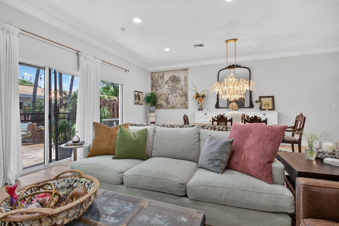 27-web-or-mls-2025-9395