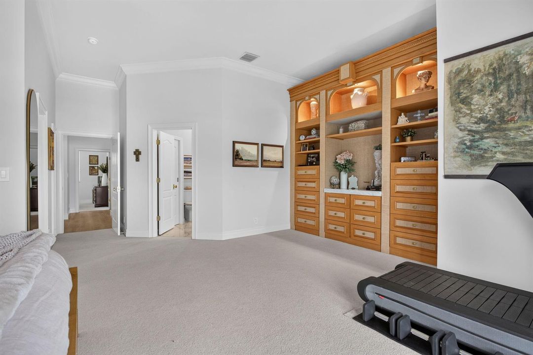 44-web-or-mls-2025-9480