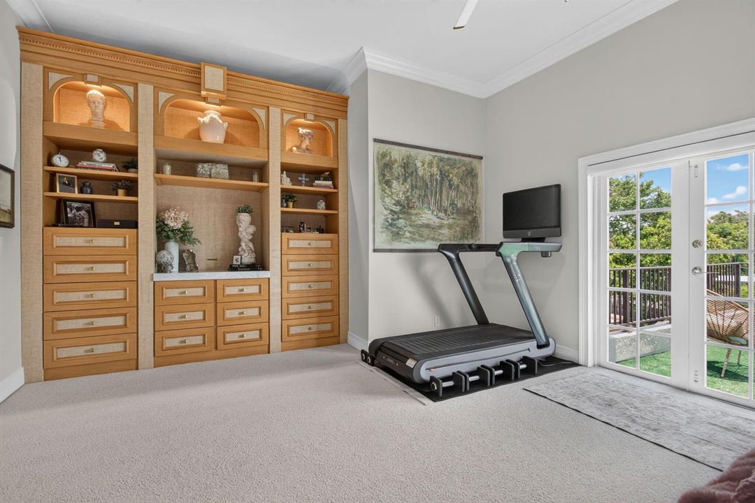 43-web-or-mls-2025-9475