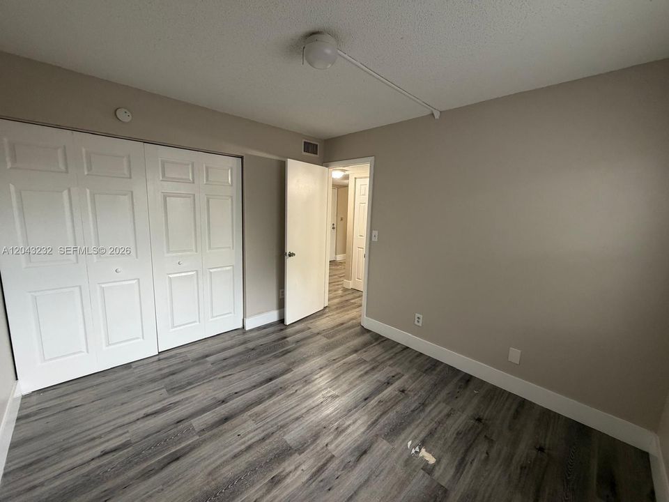 En Venta: $262,000 (3 camas, 2 baños, 1070 Pies cuadrados)
