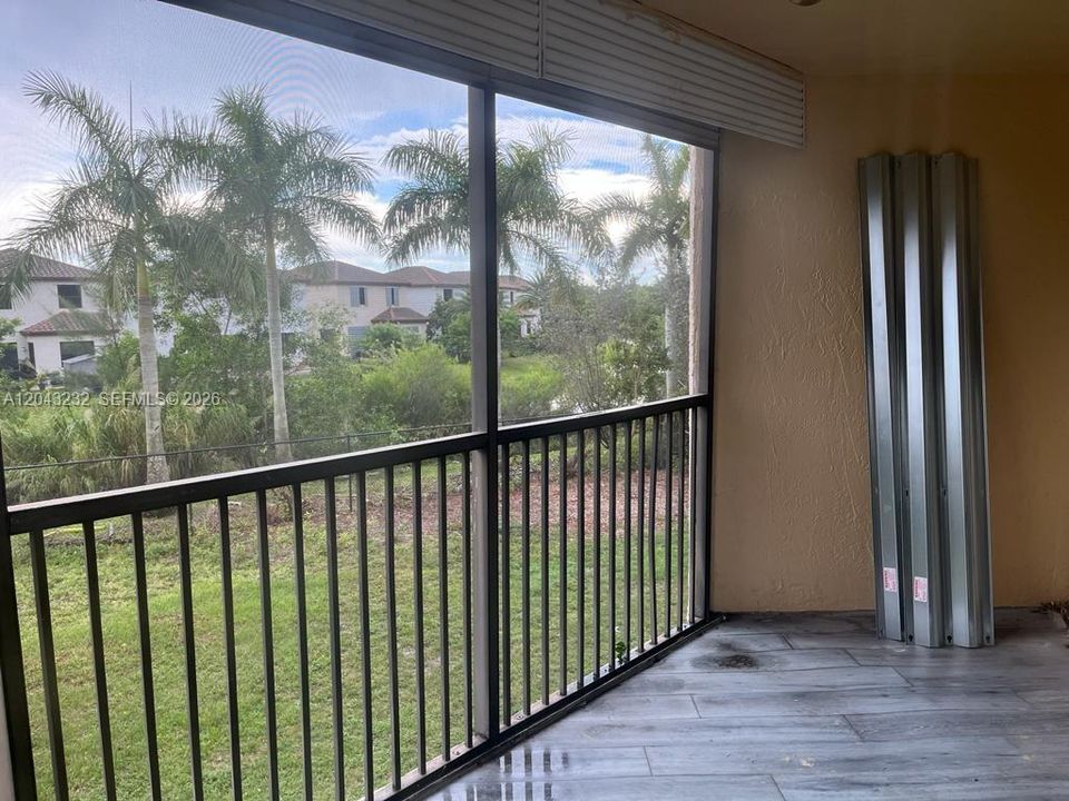 En Venta: $262,000 (3 camas, 2 baños, 1070 Pies cuadrados)