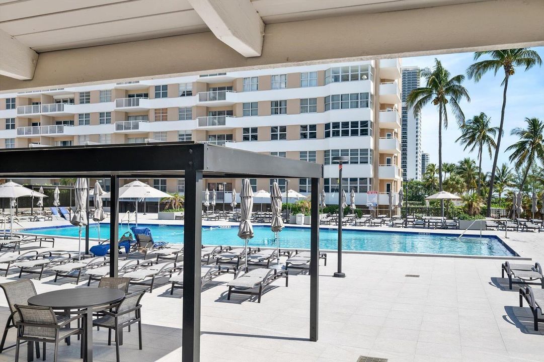 22-1980 S Ocean Dr APT 19A_025