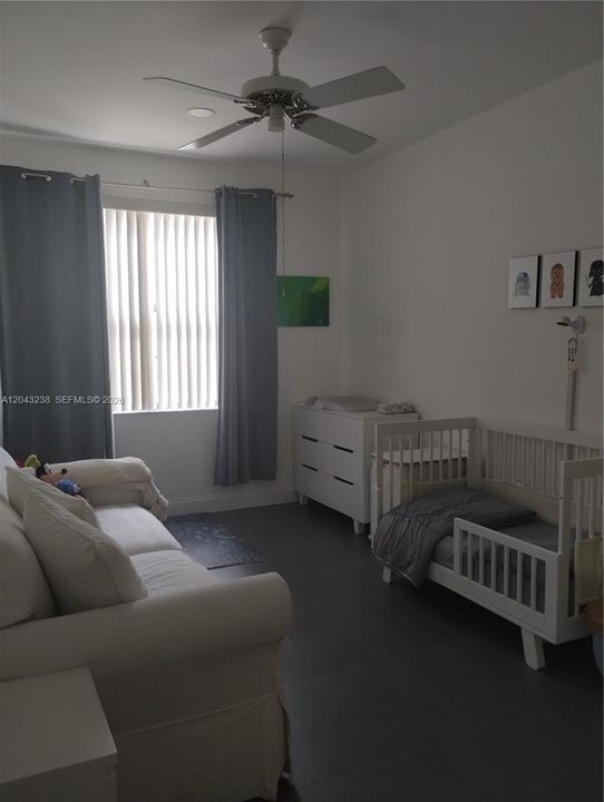 В аренду: $2,600 (2 спален, 2 ванн, 1108 Квадратных фут)