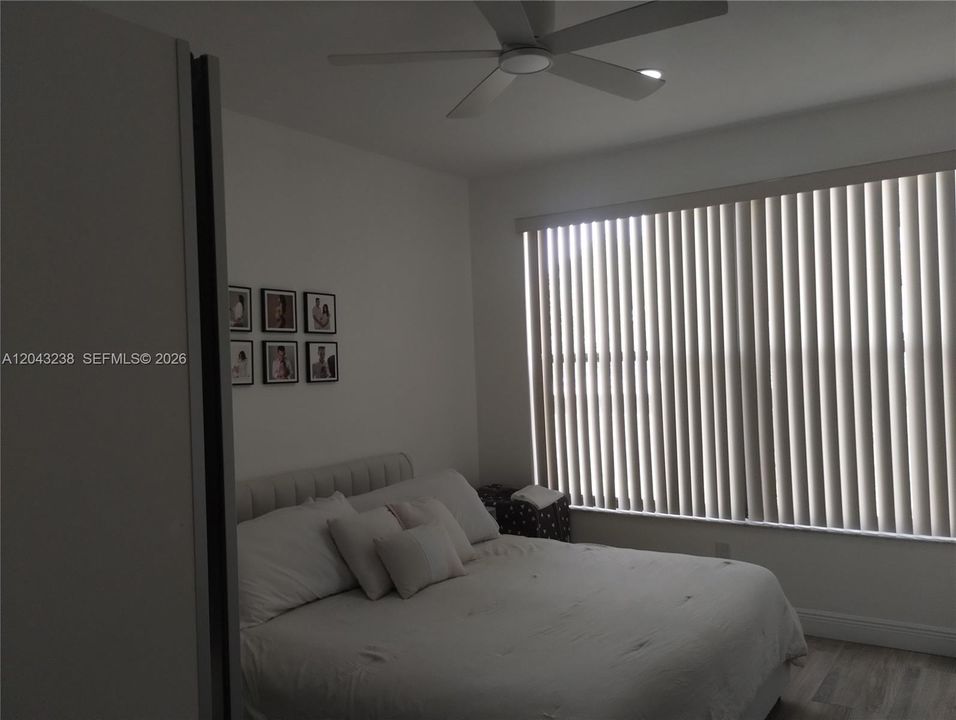 В аренду: $2,600 (2 спален, 2 ванн, 1108 Квадратных фут)