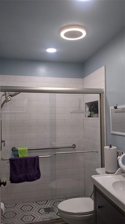 В аренду: $2,600 (2 спален, 2 ванн, 1108 Квадратных фут)