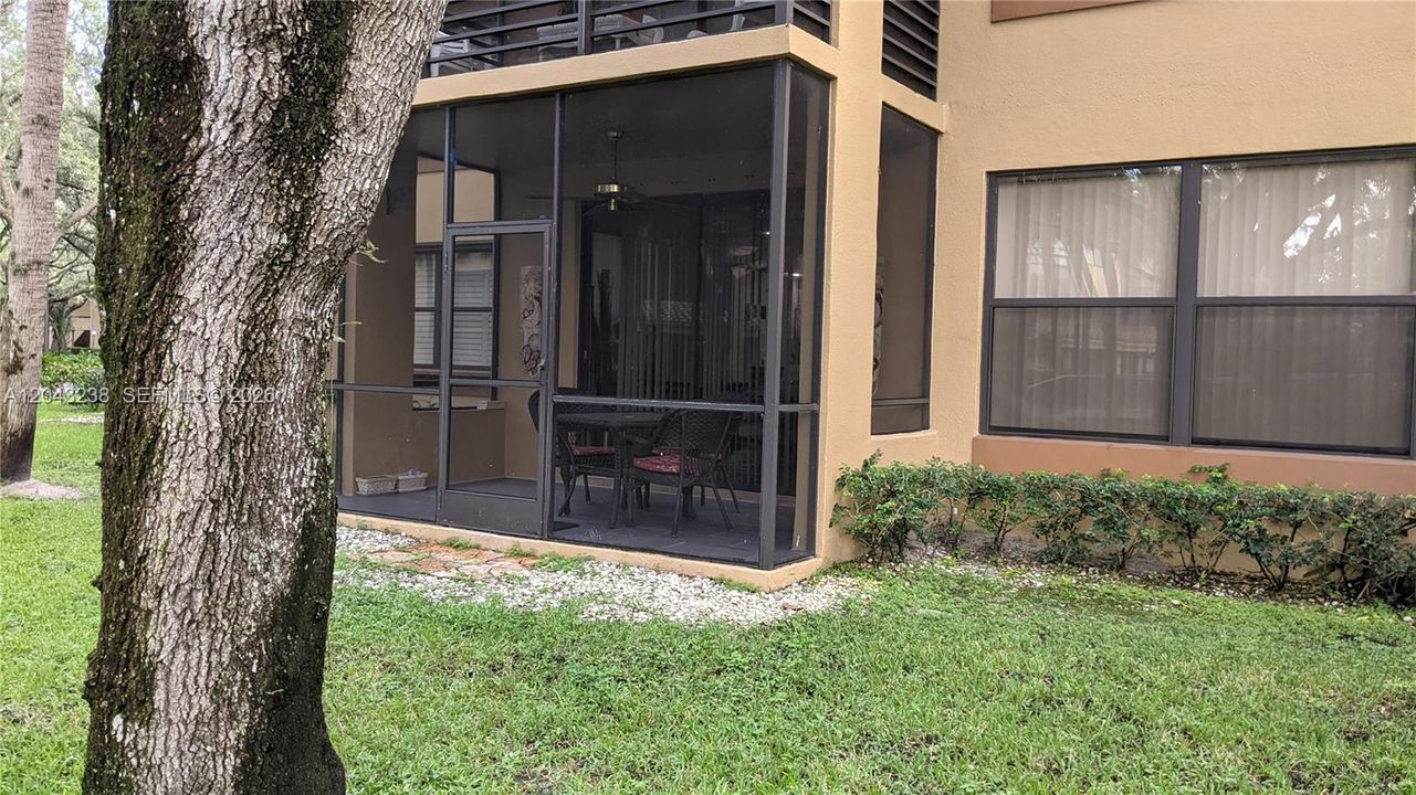 В аренду: $2,600 (2 спален, 2 ванн, 1108 Квадратных фут)