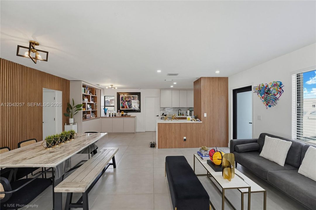 En Venta: $1,345,000 (3 camas, 3 baños, 0 Pies cuadrados)