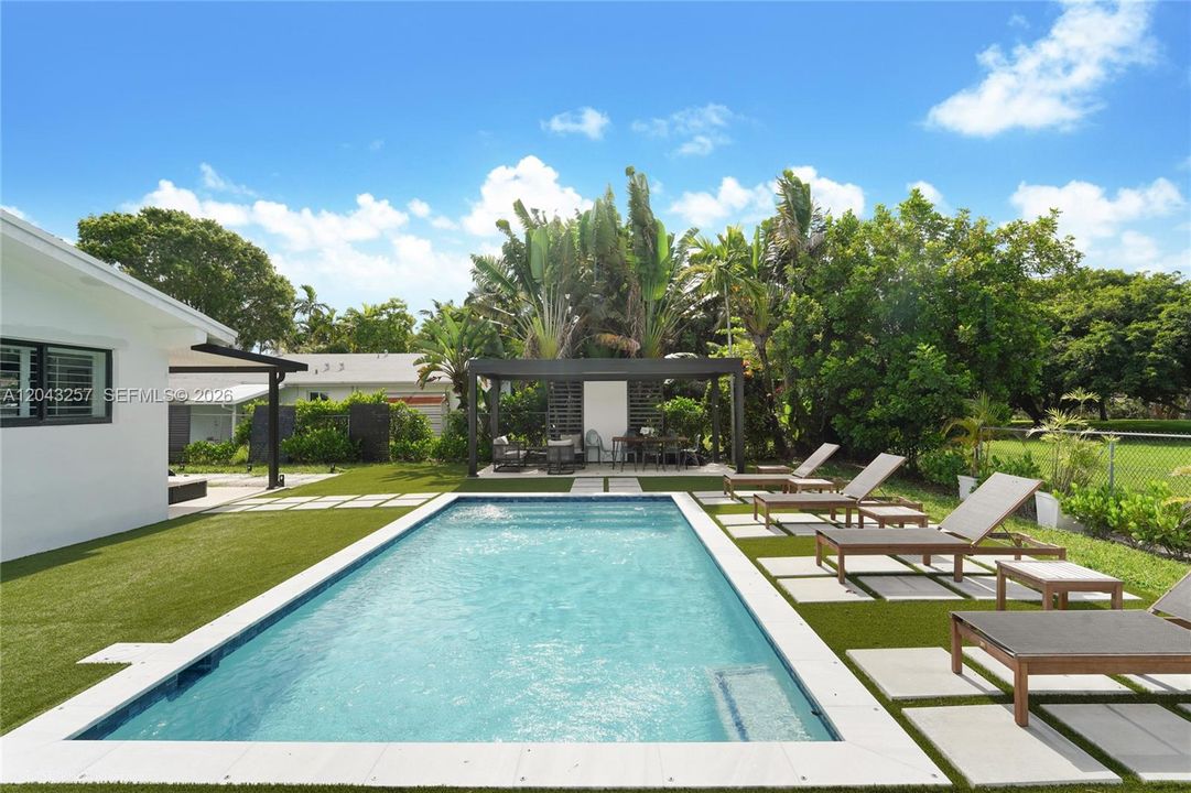 En Venta: $1,345,000 (3 camas, 3 baños, 0 Pies cuadrados)