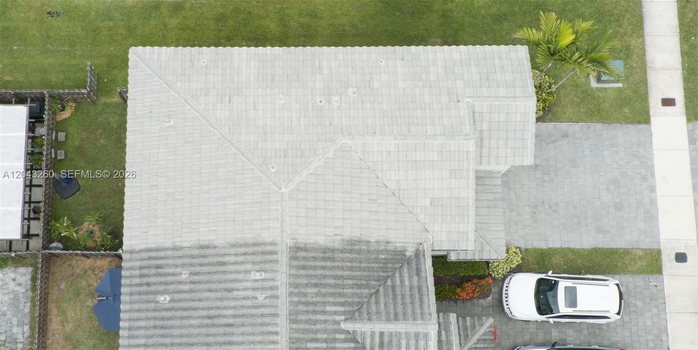 На продажу: $375,000 (3 спален, 2 ванн, 1695 Квадратных фут)