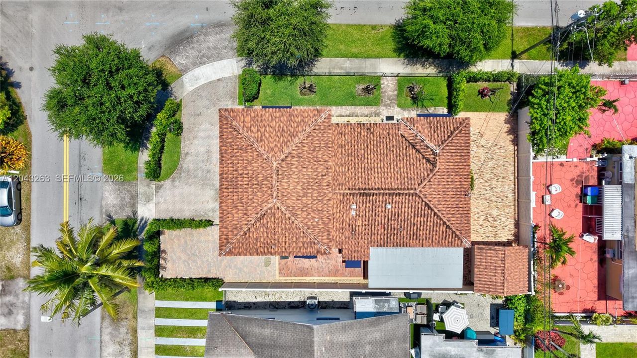 В аренду: $6,750 (4 спален, 2 ванн, 2326 Квадратных фут)