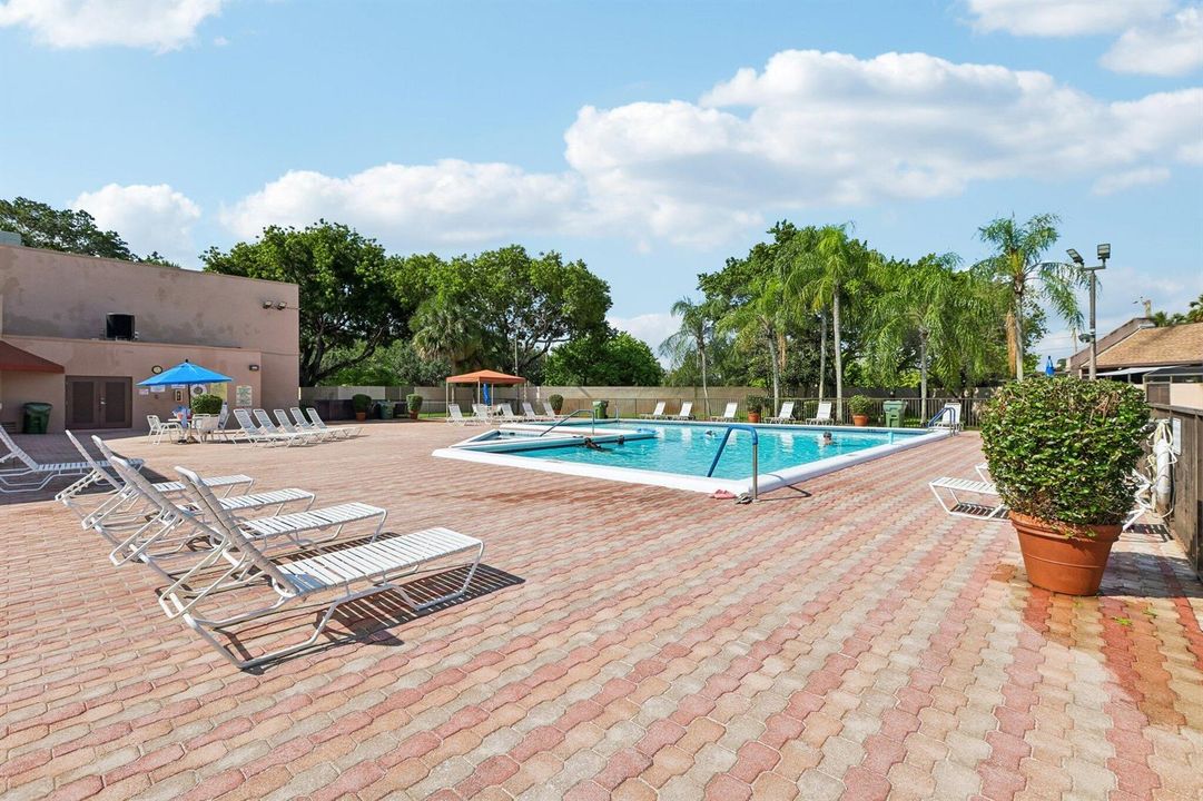 11-web-or-mls-NW 123rd Ave-2506-911