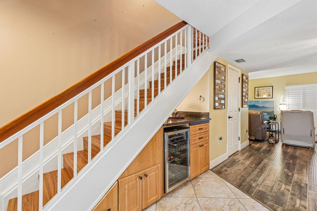 30-web-or-mls-NW 123rd Ave-S2406-010