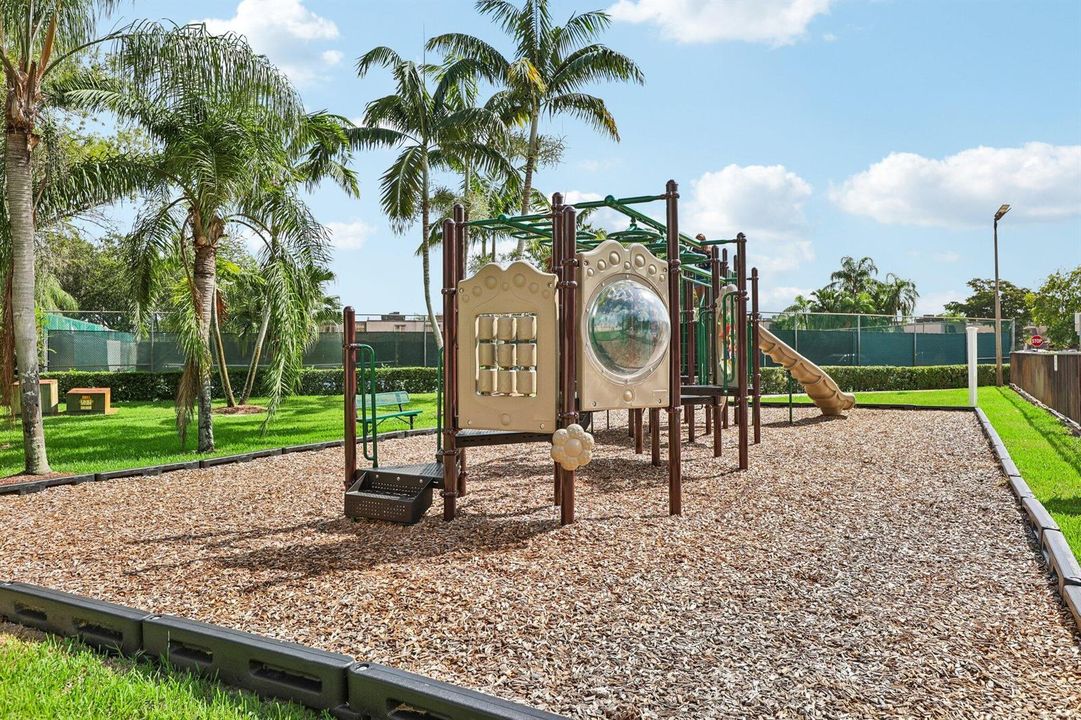 20-web-or-mls-NW 123rd Ave-2506-920