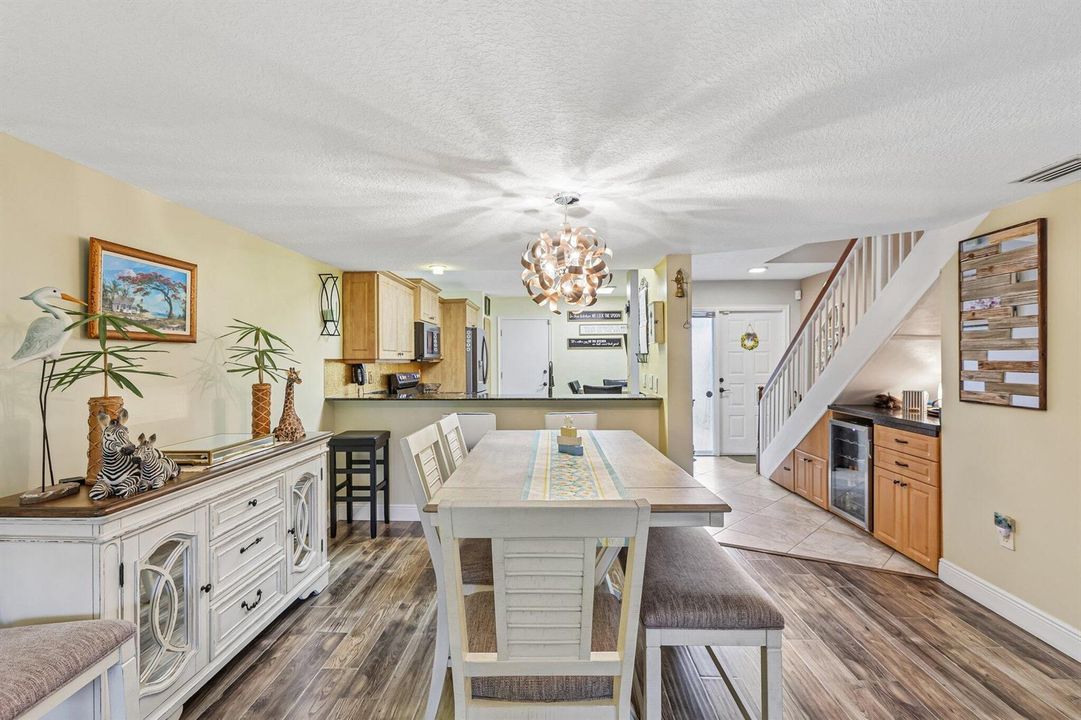 34-web-or-mls-NW 123rd Ave-S2406-014