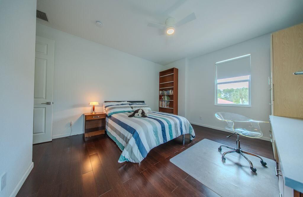 163 Bella Vista Bedroom 2