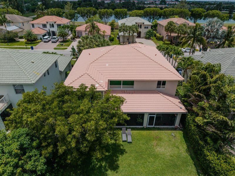 163 Bella Vista Exterior Pic 4
