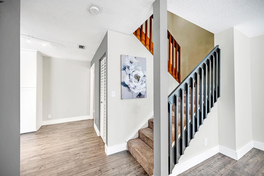 2620 NW 99TH AVE-20