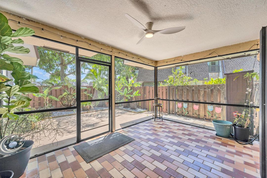 2620 NW 99TH AVE-6