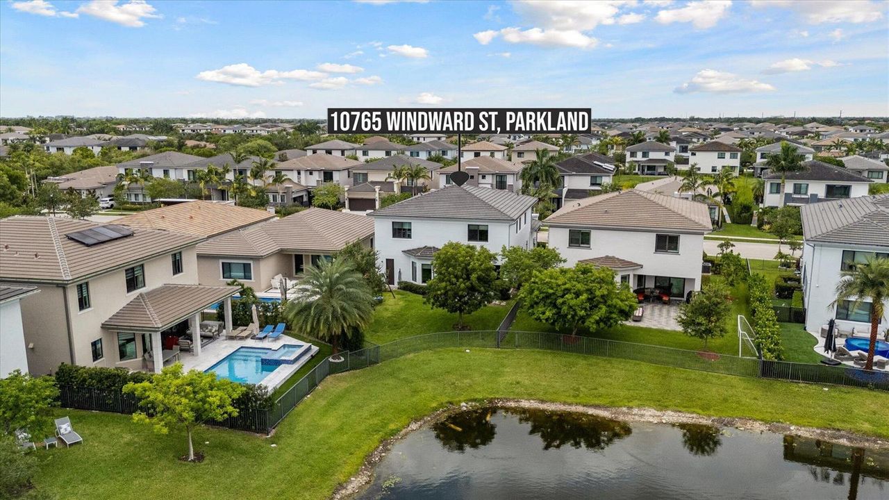 58-10765 Windward St, Parkland-58