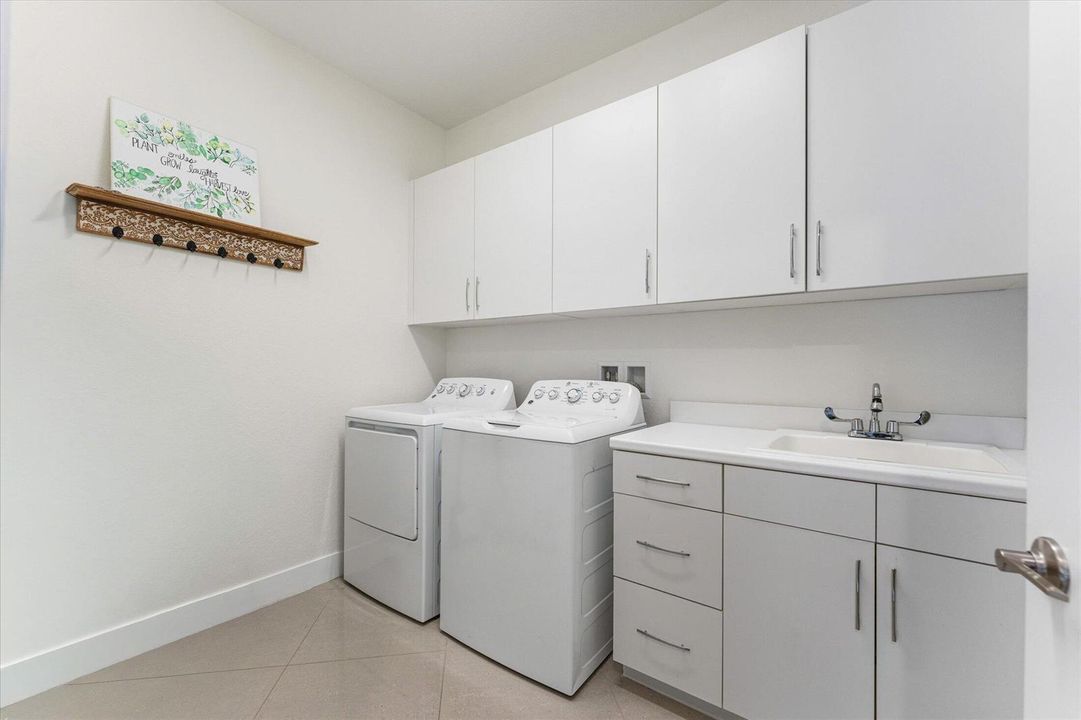 44-10765 Windward St, Parkland-45