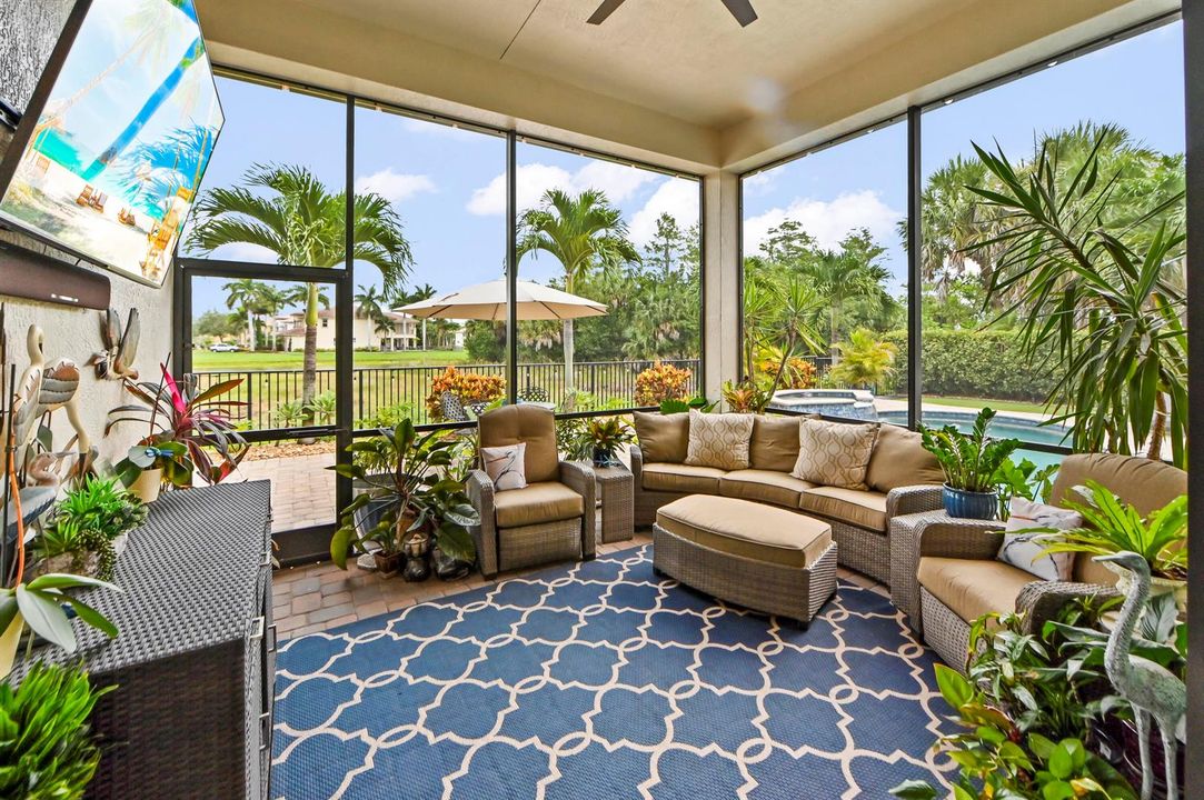 29 Patio 01