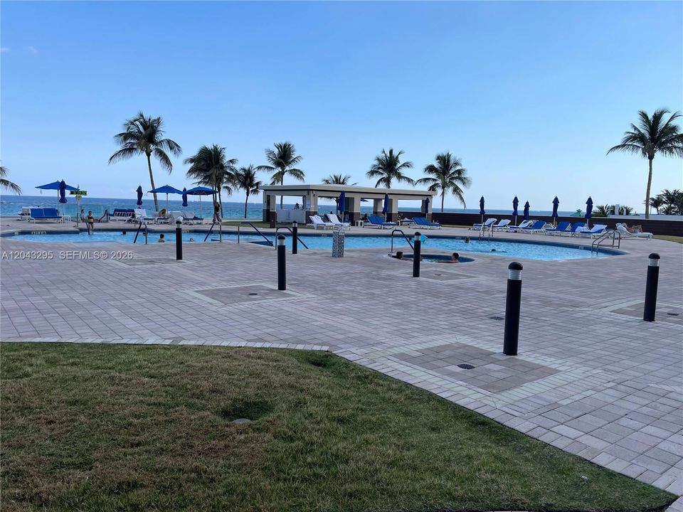 En Renta: $6,950 (2 camas, 2 baños, 1590 Pies cuadrados)