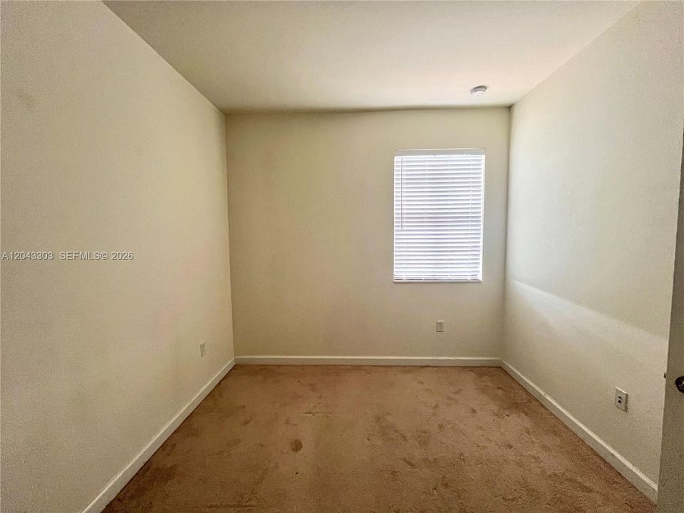 En Renta: $3,150 (3 camas, 2 baños, 1668 Pies cuadrados)