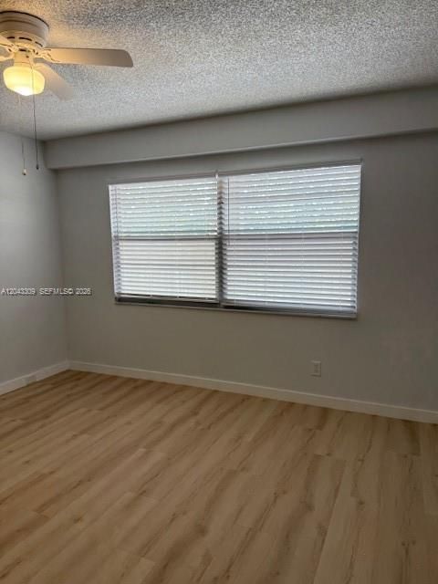 В аренду: $1,700 (1 спален, 1 ванн, 840 Квадратных фут)