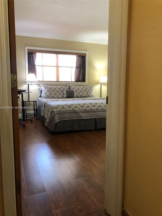 На продажу: $339,000 (2 спален, 1 ванн, 890 Квадратных фут)