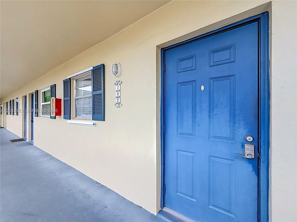 En Venta: $217,000 (2 camas, 1 baños, 900 Pies cuadrados)
