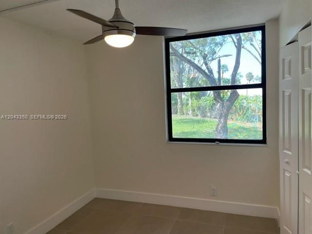 For Rent: $2,000 (2 beds, 2 baths, 890 Square Feet)