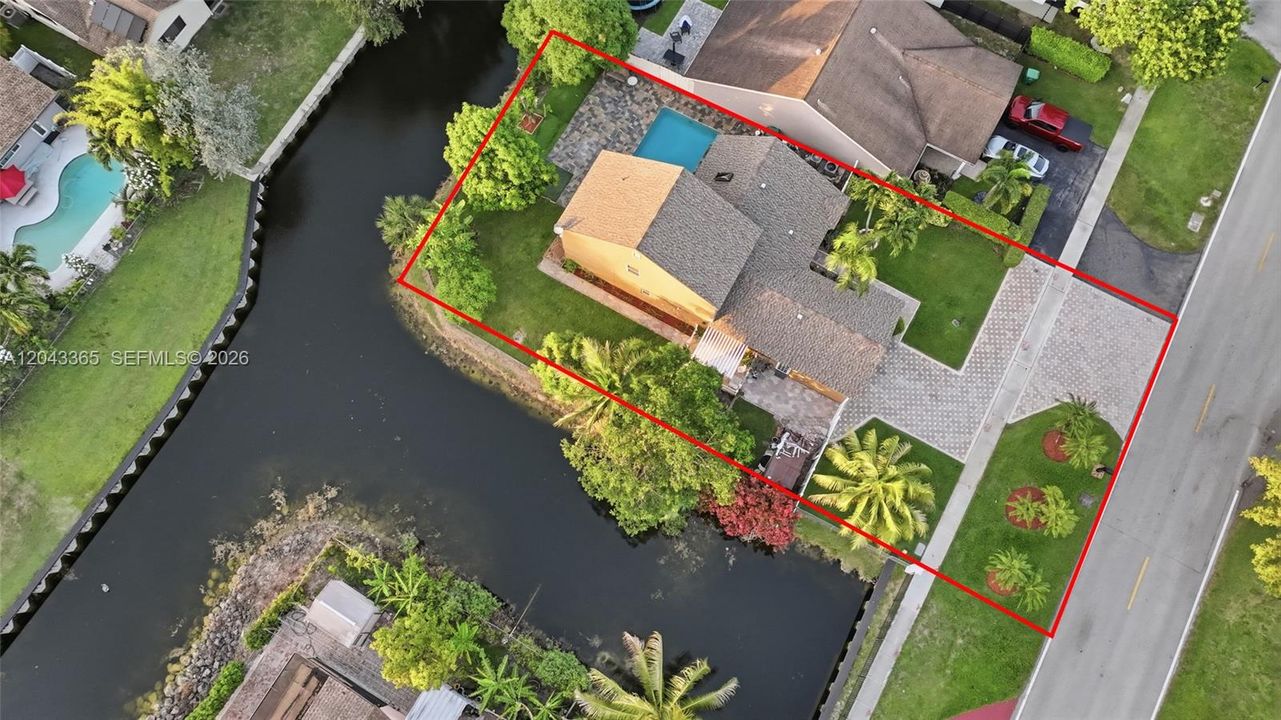 На продажу: $599,900 (4 спален, 3 ванн, 2177 Квадратных фут)