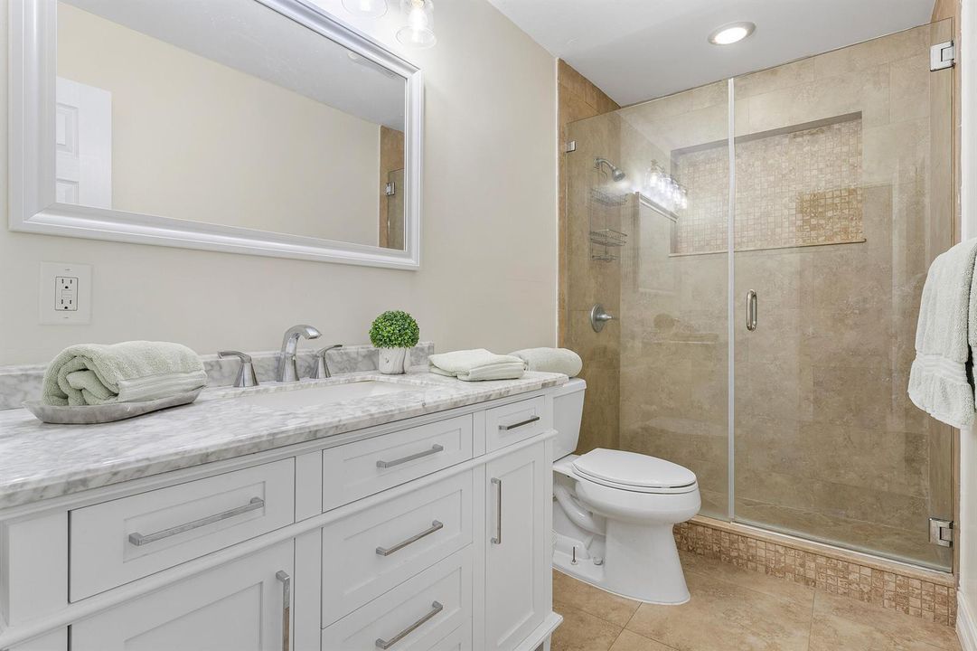 Guest Bath Room