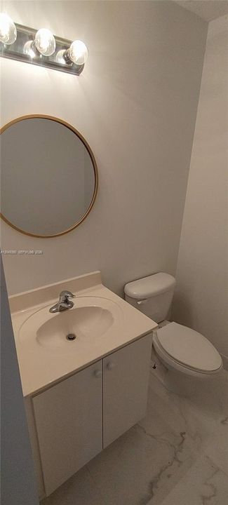 На продажу: $339,000 (3 спален, 2 ванн, 1383 Квадратных фут)
