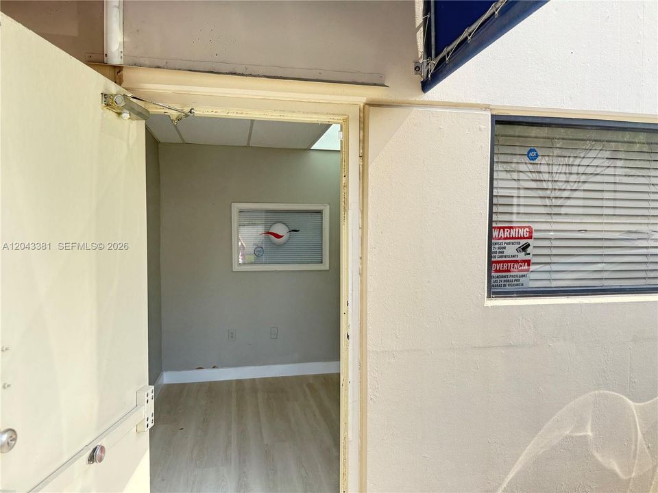В аренду: $6,000 (0 спален, 0 ванн, 0 Квадратных фут)