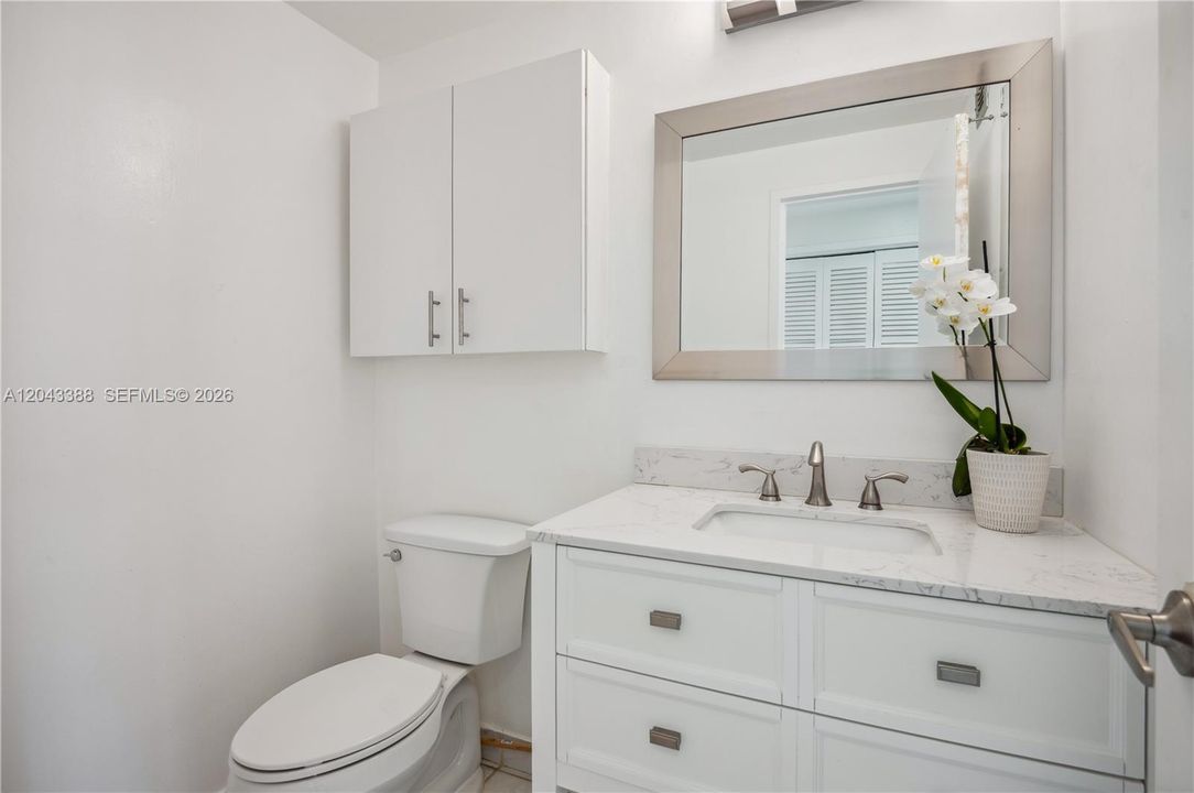 В аренду: $2,600 (1 спален, 1 ванн, 800 Квадратных фут)