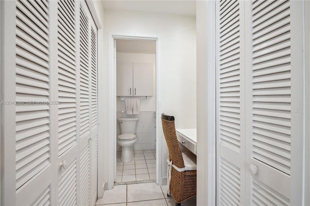 В аренду: $2,600 (1 спален, 1 ванн, 800 Квадратных фут)