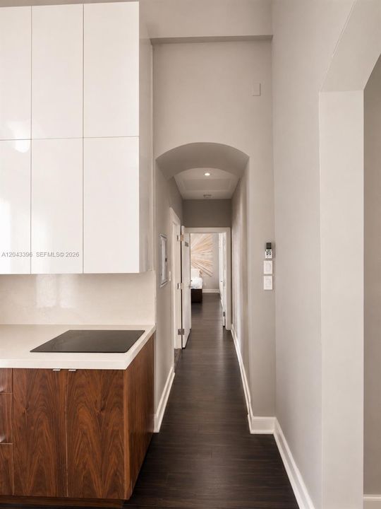 В аренду: $2,595 (1 спален, 1 ванн, 617 Квадратных фут)