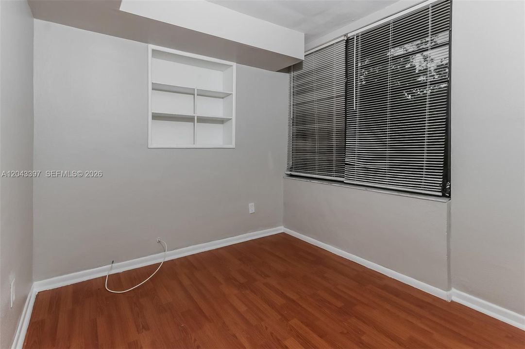 В аренду: $2,210 (3 спален, 2 ванн, 1385 Квадратных фут)