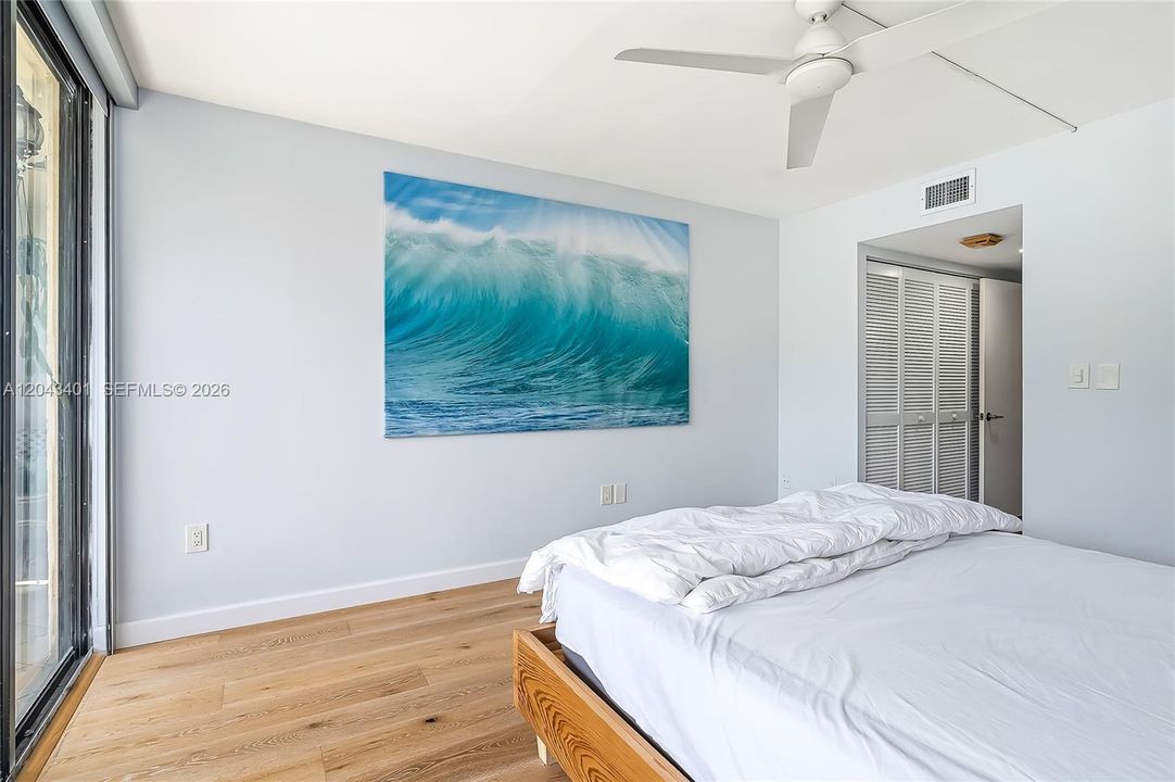 For Rent: $2,750 (2 beds, 2 baths, 1383 Square Feet)