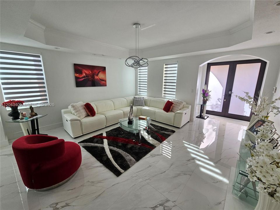 В аренду: $6,500 (5 спален, 4 ванн, 3294 Квадратных фут)