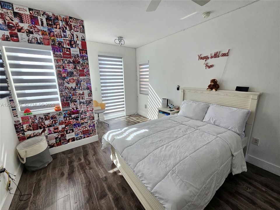 В аренду: $6,500 (5 спален, 4 ванн, 3294 Квадратных фут)