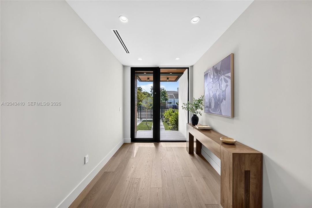 En Venta: $1,299,000 (3 camas, 3 baños, 2013 Pies cuadrados)