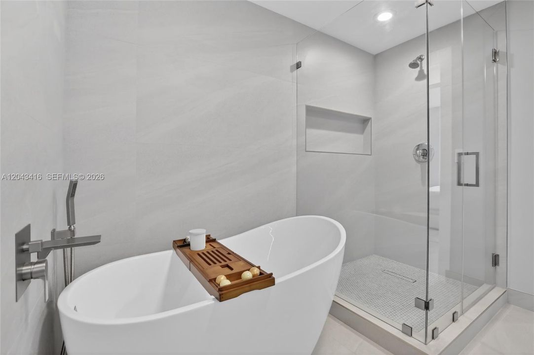 На продажу: $930,000 (2 спален, 3 ванн, 1720 Квадратных фут)