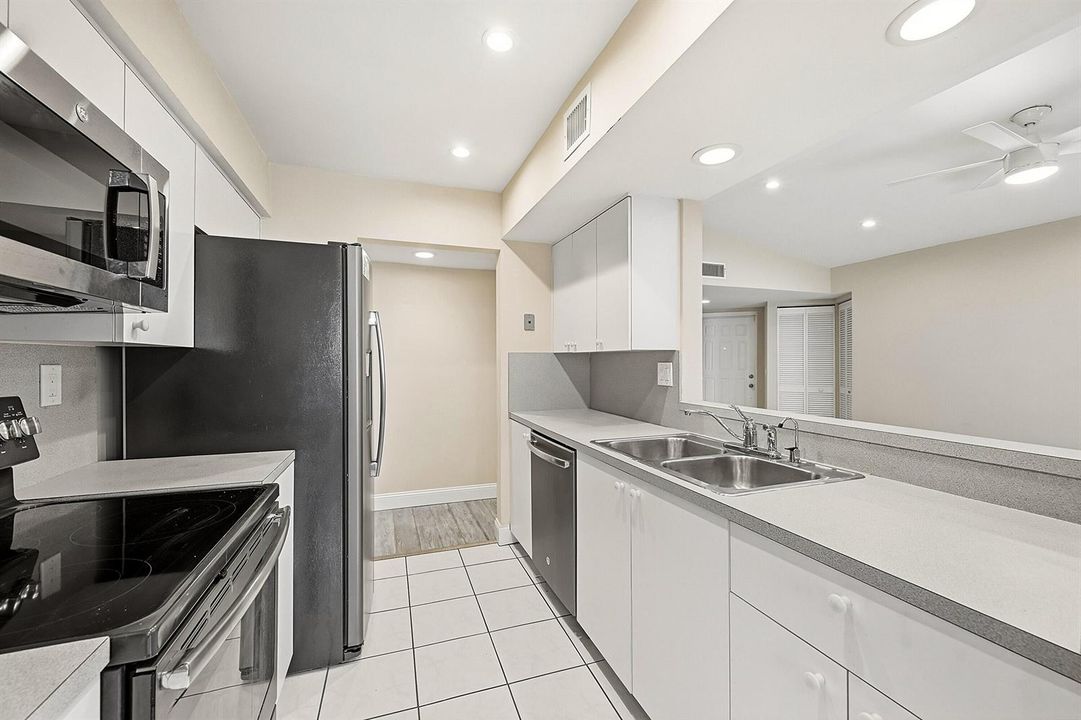 10_Kitchen
