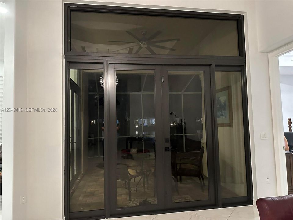 В аренду: $4,600 (4 спален, 2 ванн, 2469 Квадратных фут)